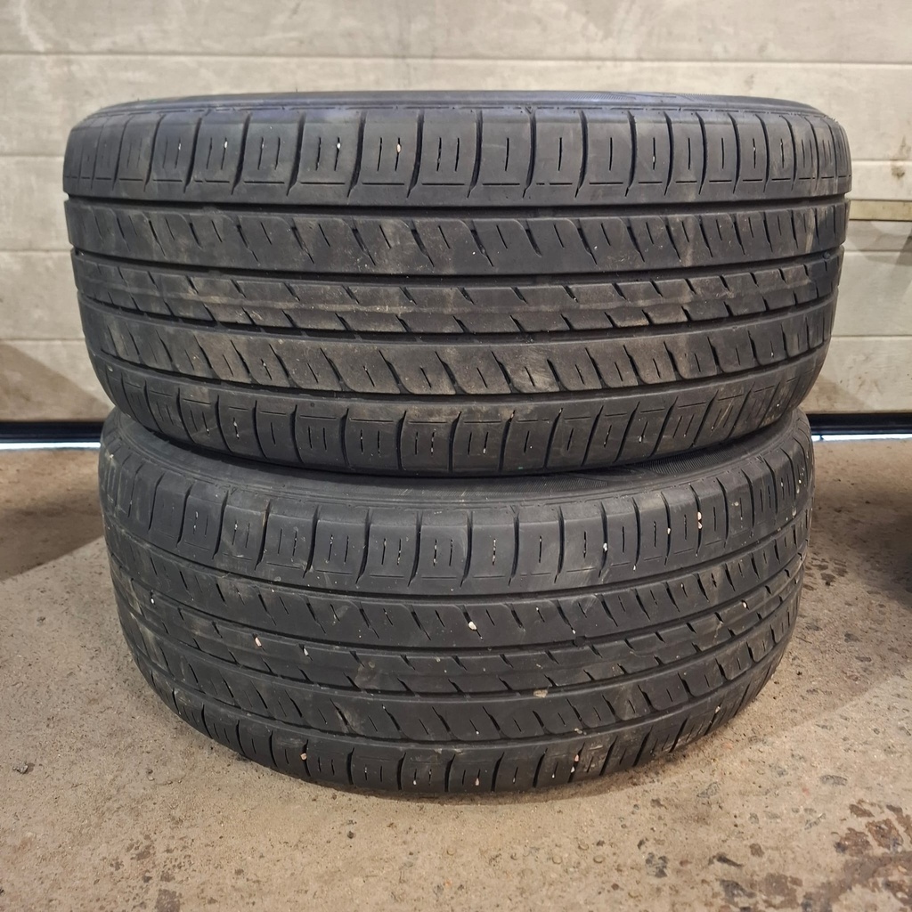 215/50R17 91V Dunlop Enasave EC300 Käytetty kesärengas 4,5-5mm DOT-18 ...